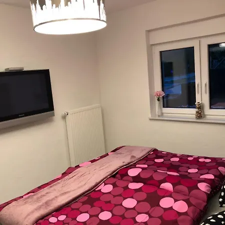Am Weinberg Apartment *